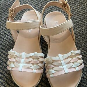 Women's Cream Sandals